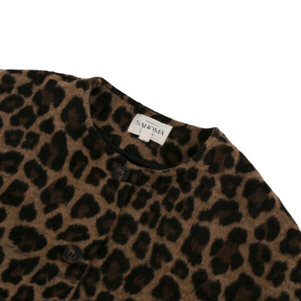 Women's Leopard Print Cropped Jacket with Button Closure