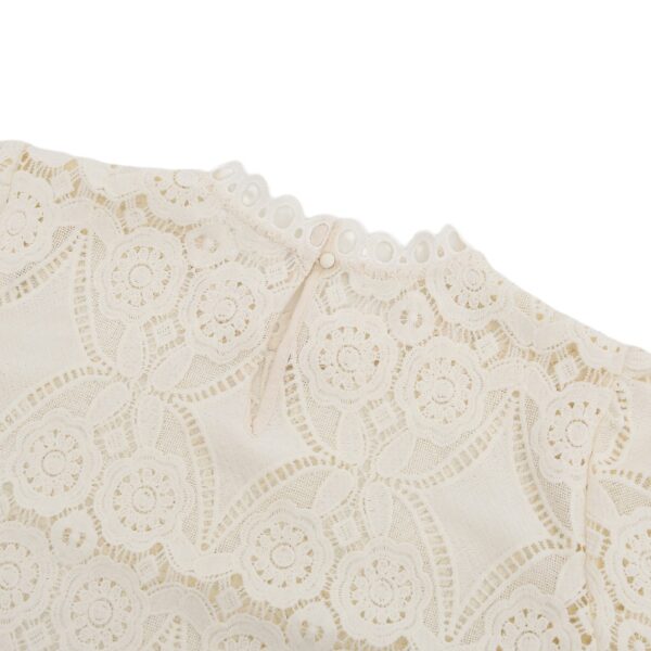 MF3A3362 (1) Elegant Long-Sleeve Crochet Top with High Neck Detail