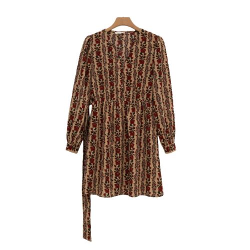 Casual Bohemian Style Dress Set with Matching Hair Accessory